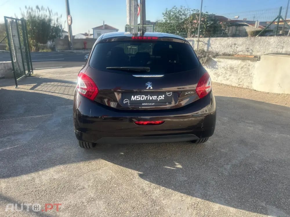 Peugeot 208 1.4 VTi Access