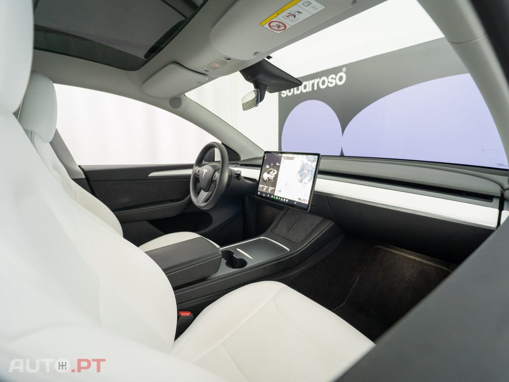 Tesla Model Y Long Range Tração Integral