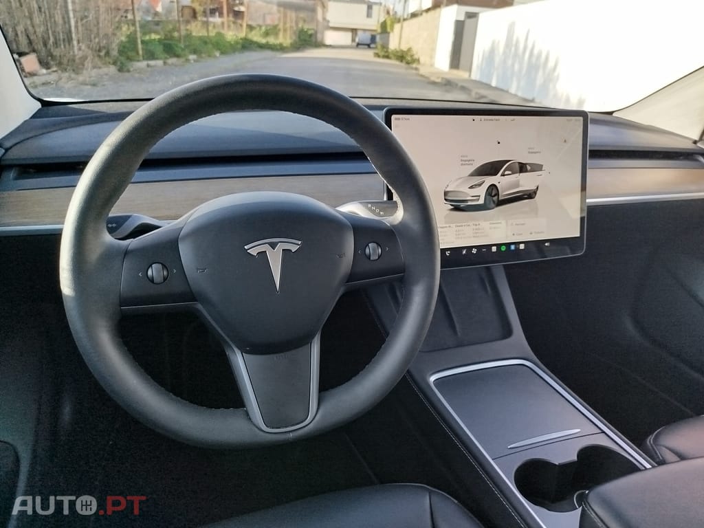 Tesla Model 3 Long Range Tração Traseira