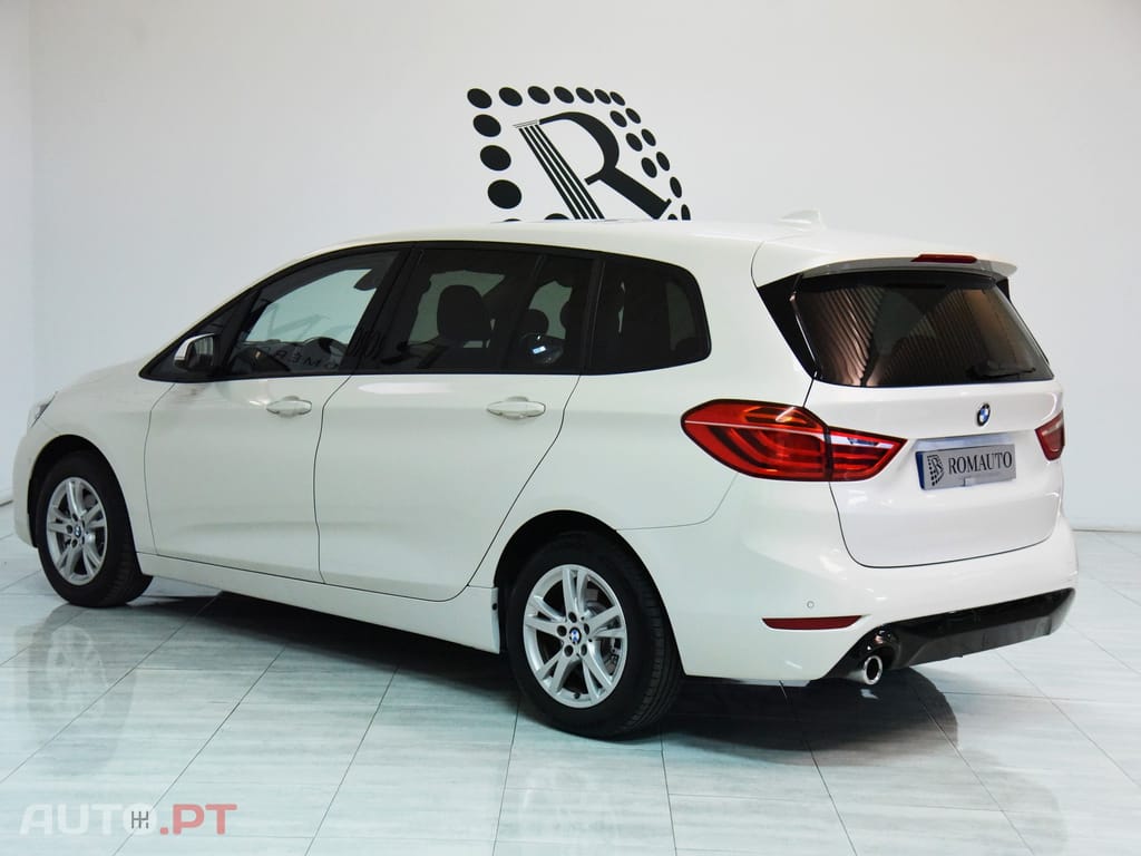 BMW 216 i 7L Advantage
