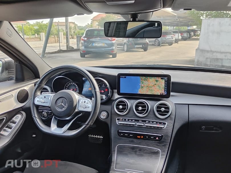 Mercedes-Benz C 220 AMG