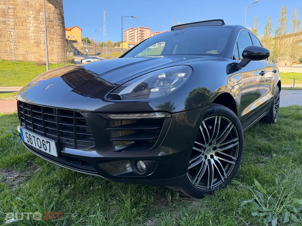 Porsche Macan S