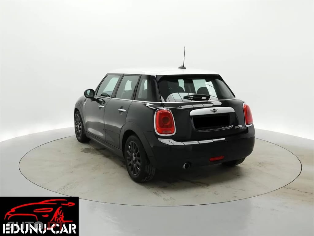 MINI One Cooper D Auto