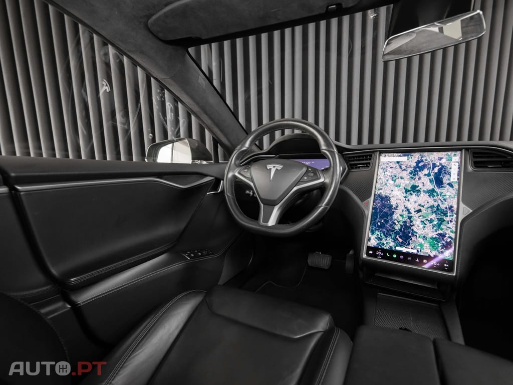 Tesla Model S 75D