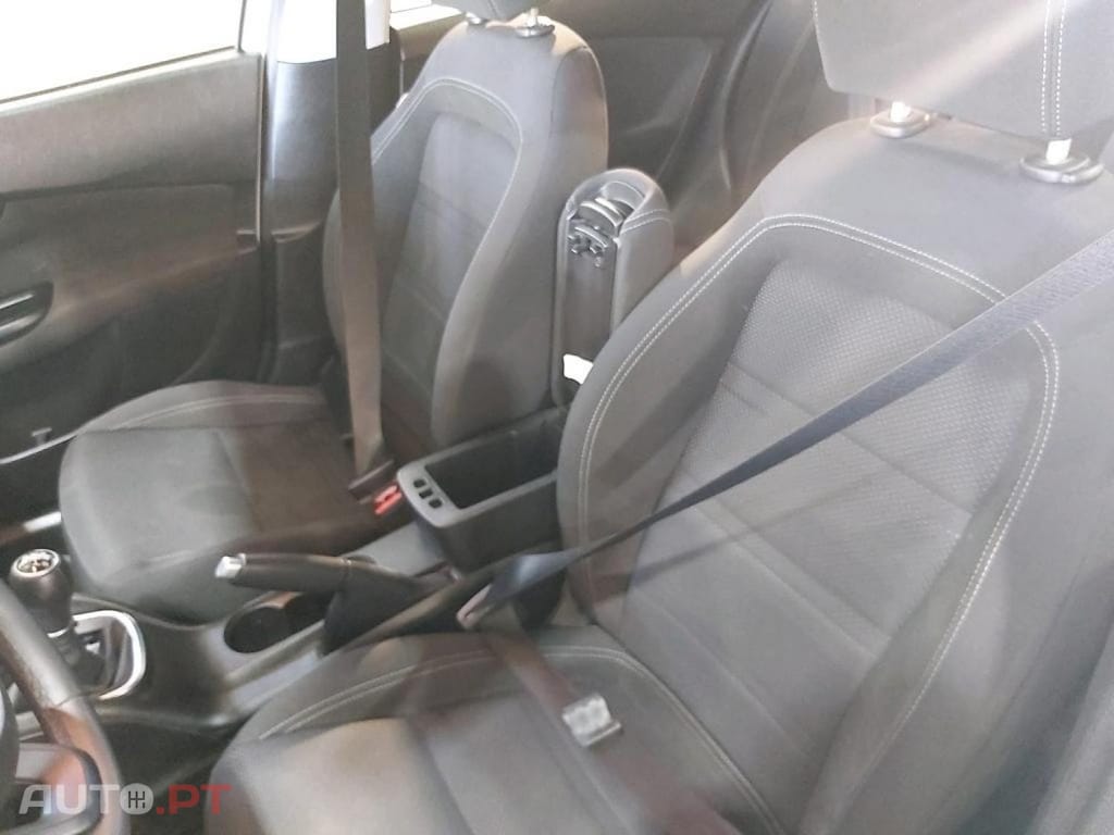 Fiat Tipo 1.3 M-Jet Lounge