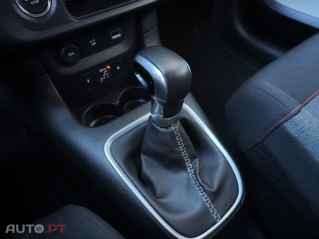 Citroen C3 1.2 PureTech Shine EAT6