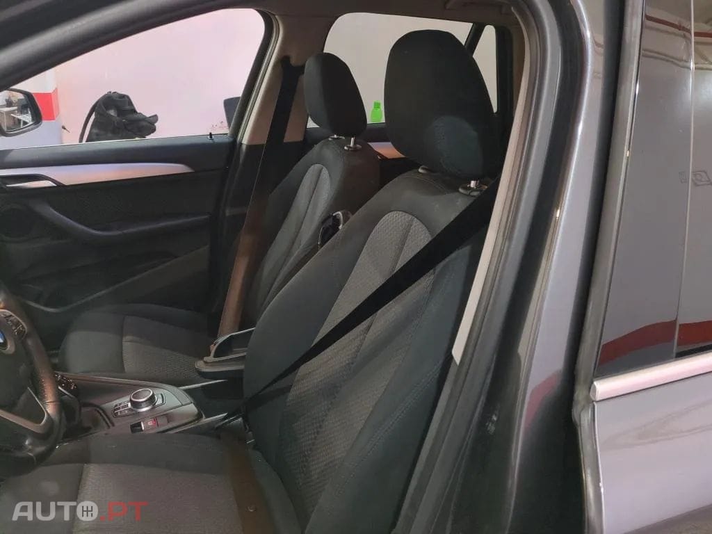 BMW X1 16 d sDrive Auto