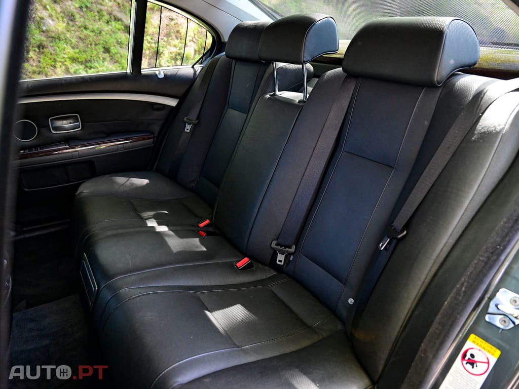 BMW 745 d