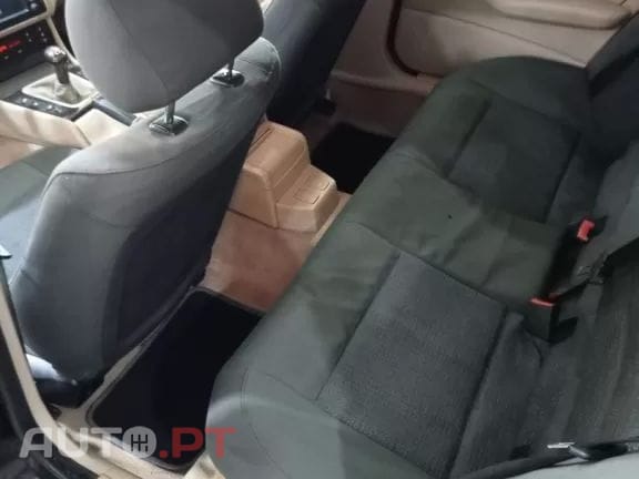 BMW 320 d Touring Navigator