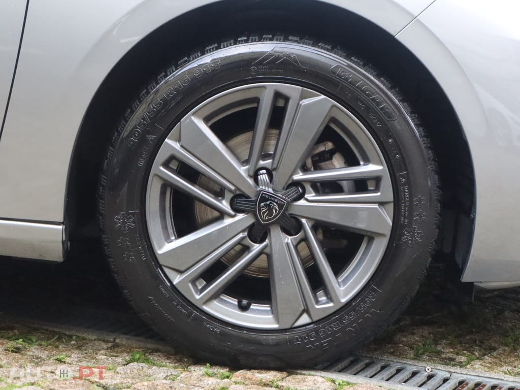 Peugeot 308 1.2 PureTech Active Pack