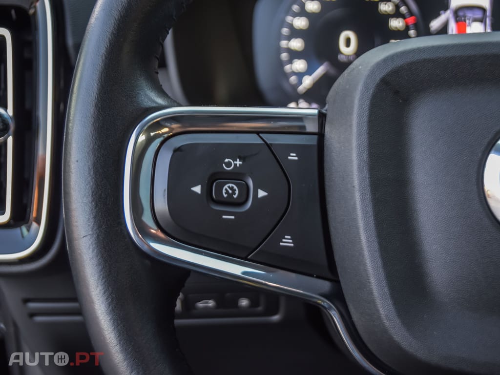 Volvo XC40 1.5 T5 PHEV Inscription Expression