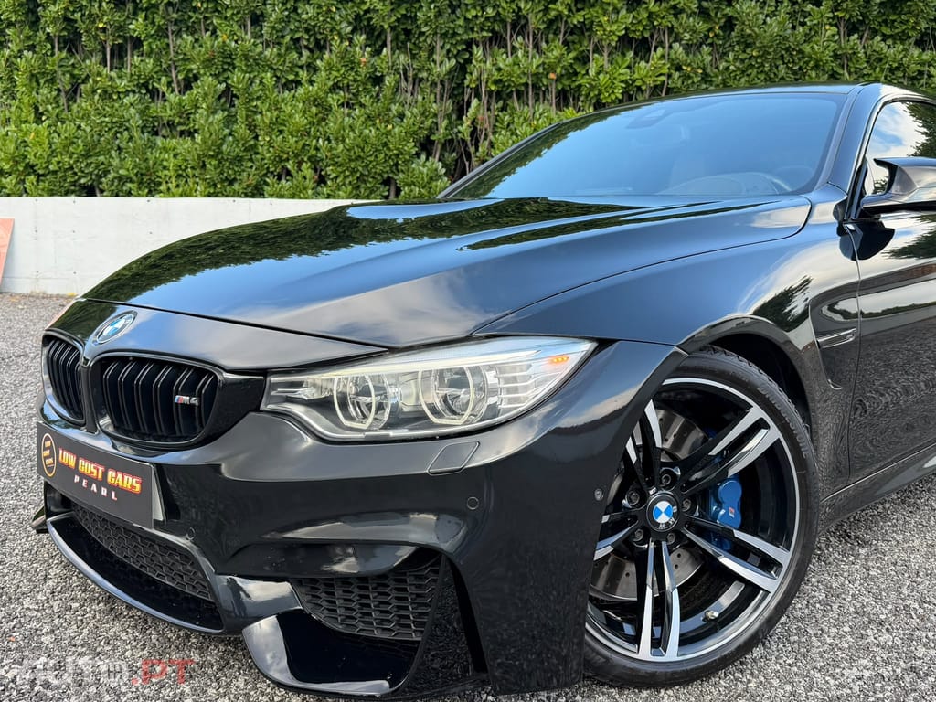 BMW M4 Auto