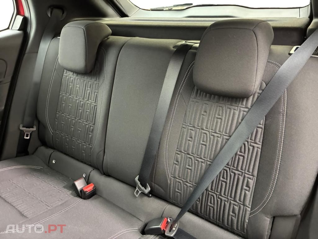 Fiat 600 1.2 Hybrid DCT6