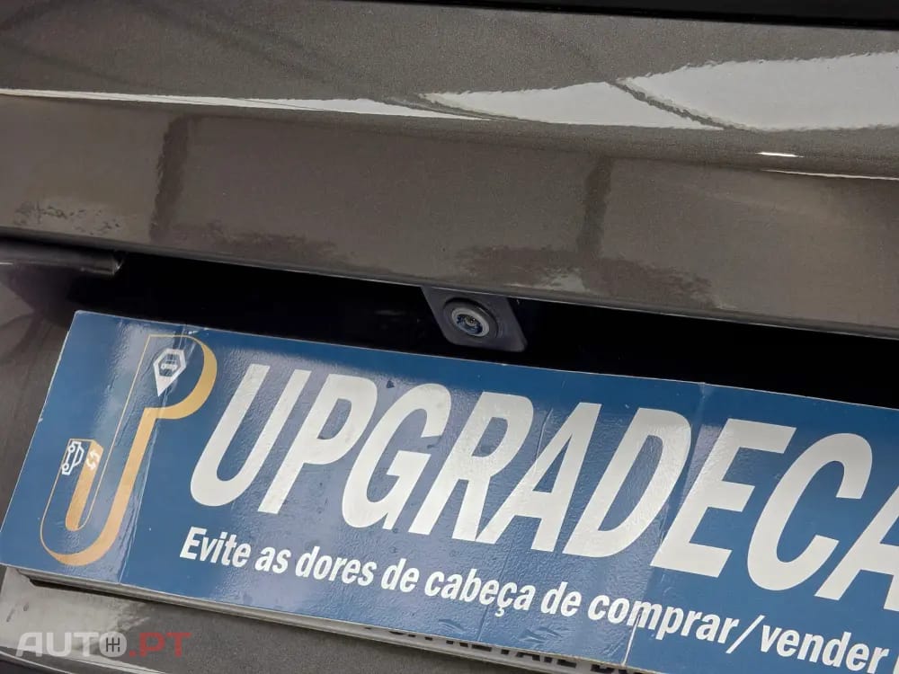 Peugeot 3008 1.6 Hybrid Allure e-EAT8