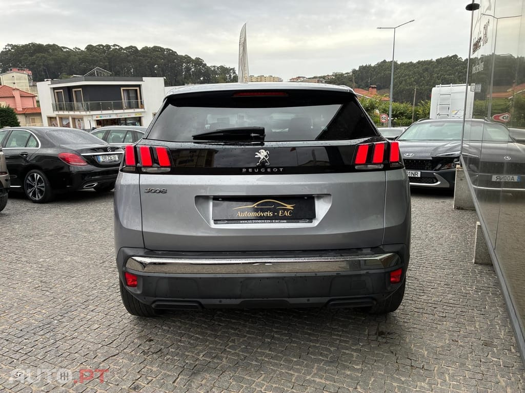 Peugeot 3008 1.5 BlueHDi Active
