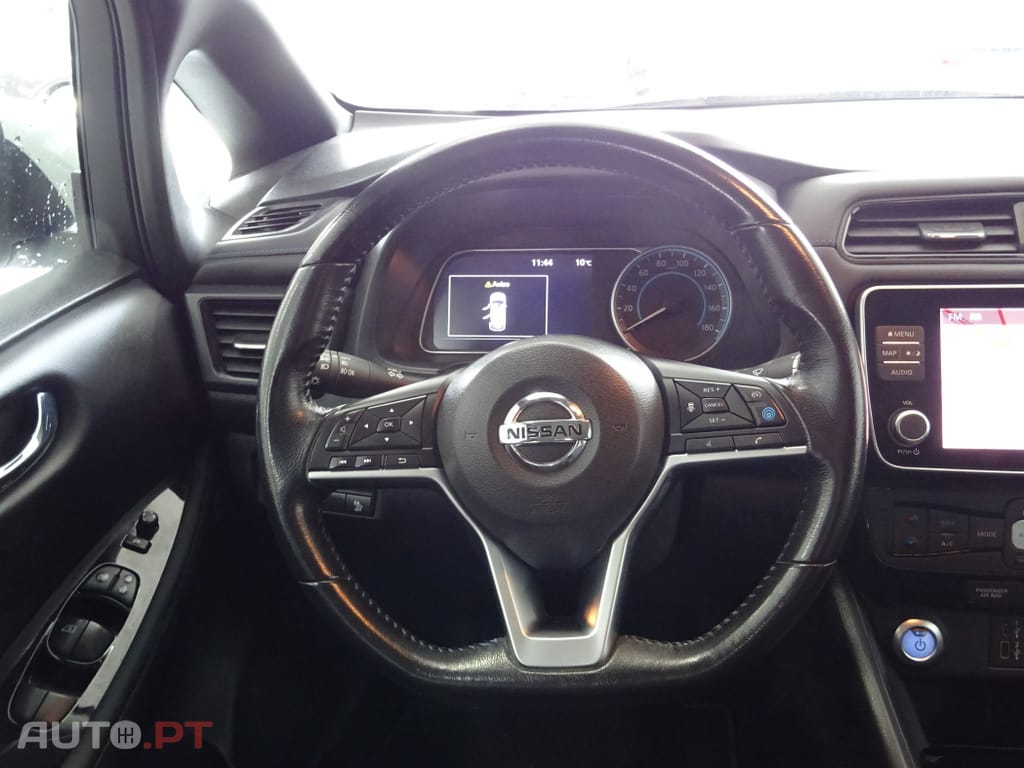 Nissan Leaf N-Connecta