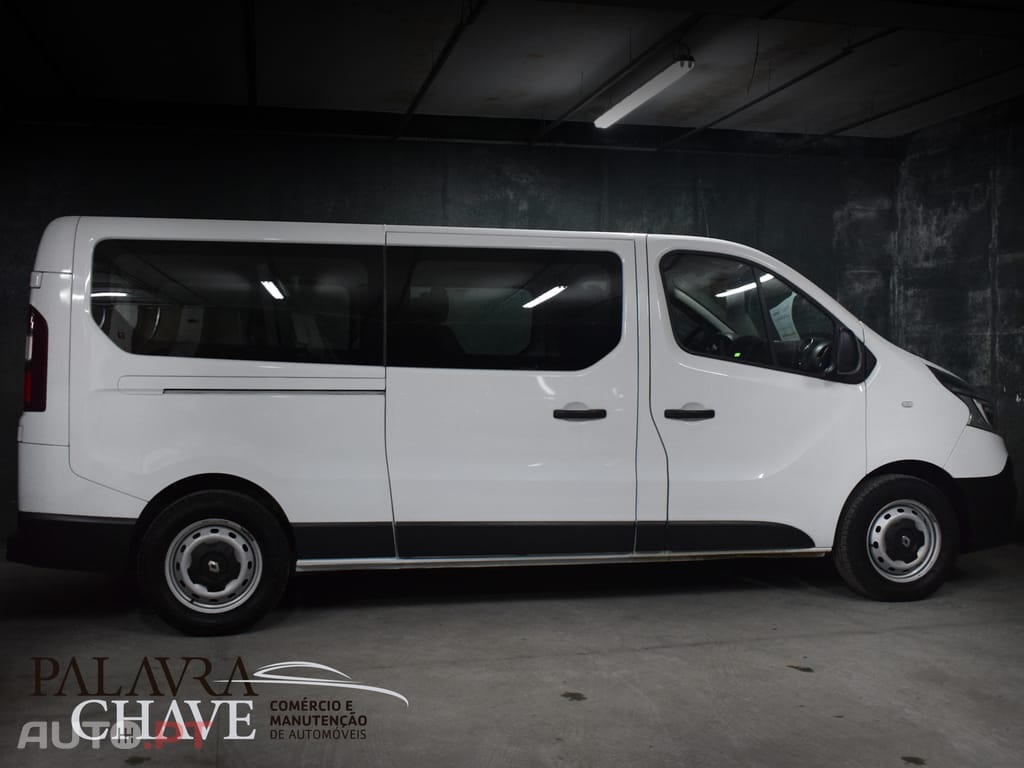 Renault Trafic 9 Lugares 2.0 DCI
