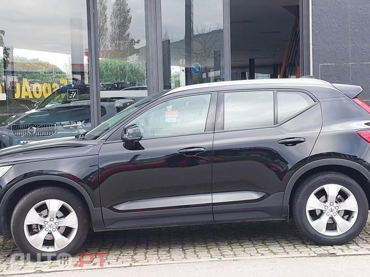 Volvo XC40 2.0 D3 Momentum