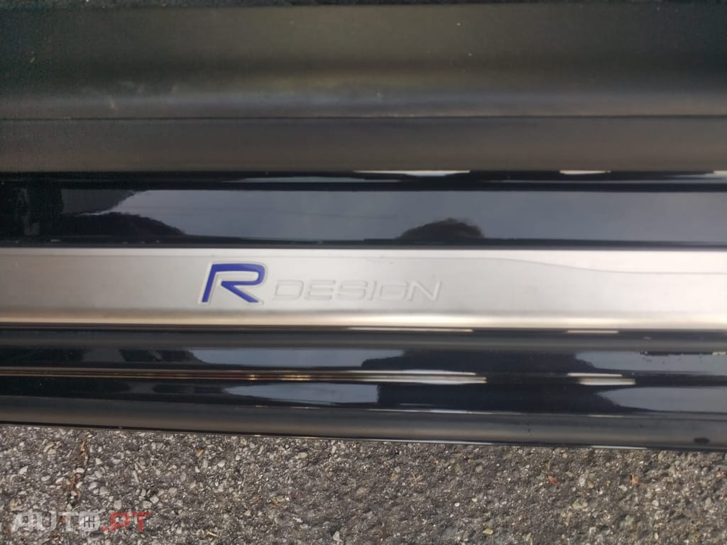 Volvo V60 D3 R-Design