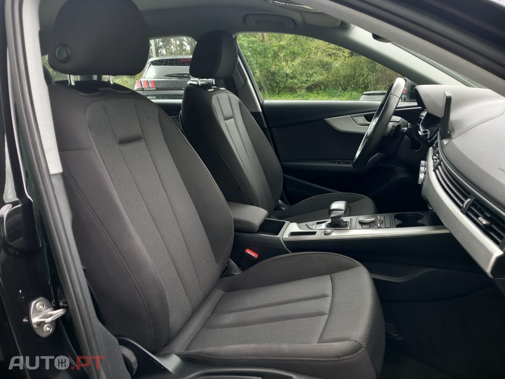 Audi A4 Avant 35 TDI Design S tronic