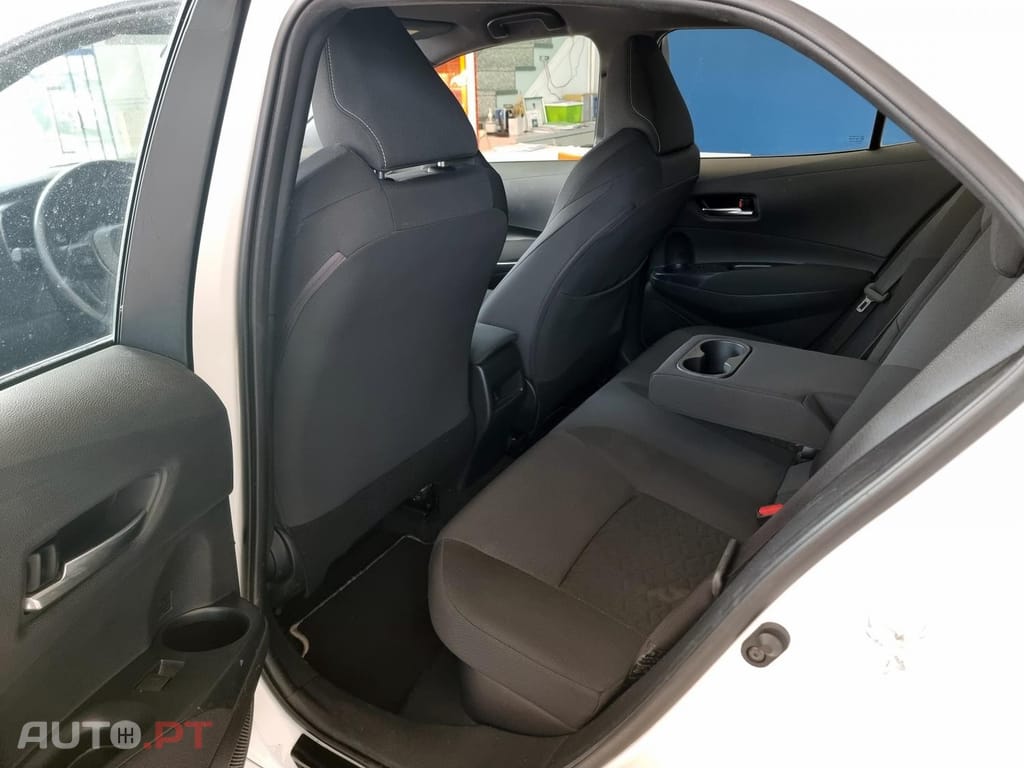 Toyota Corolla 1.8 Hybrid Comfort