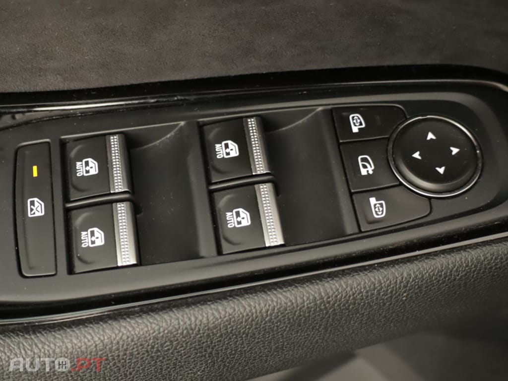 Renault Austral Austral 1.2 E-Tech Full Hybrid Iconic Esprit Alpine