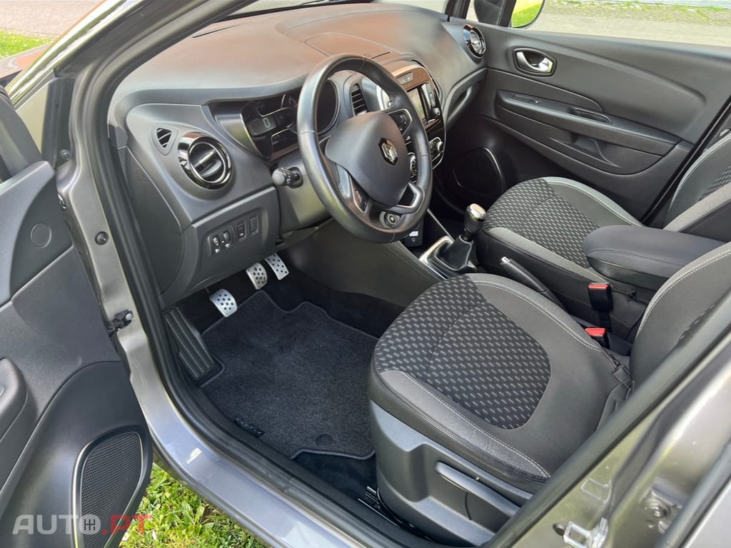 Renault Captur EXCLUSIVE FULL EXTRAS
