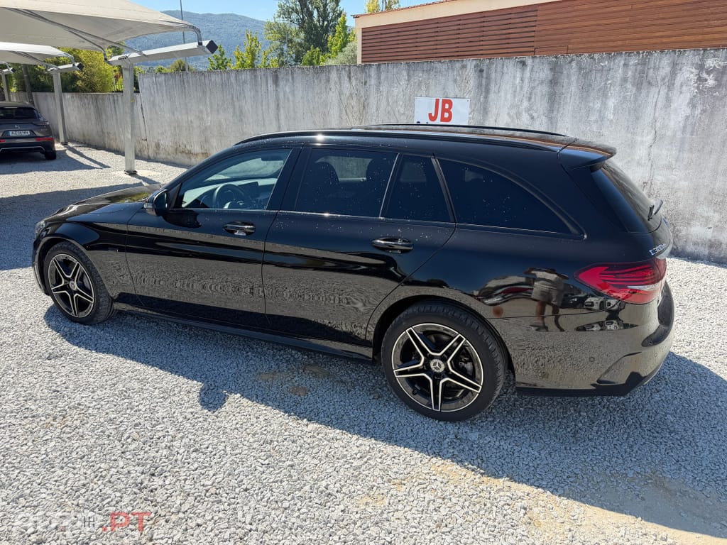 Mercedes-Benz C 300 de AMG Line