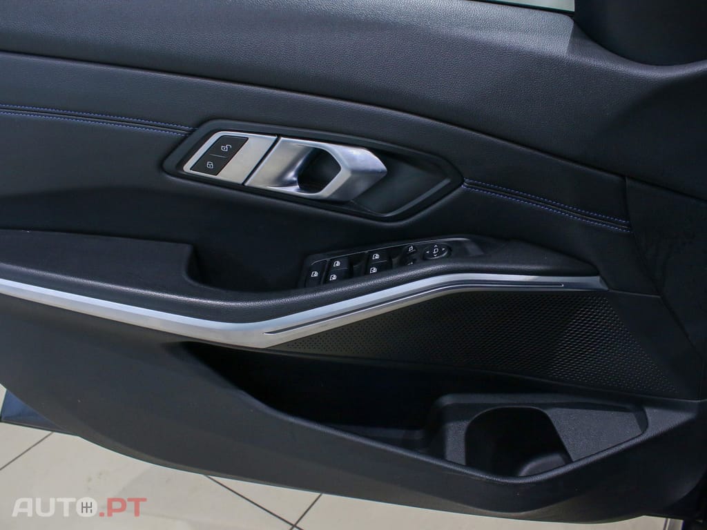 BMW 318 d Pack M Auto