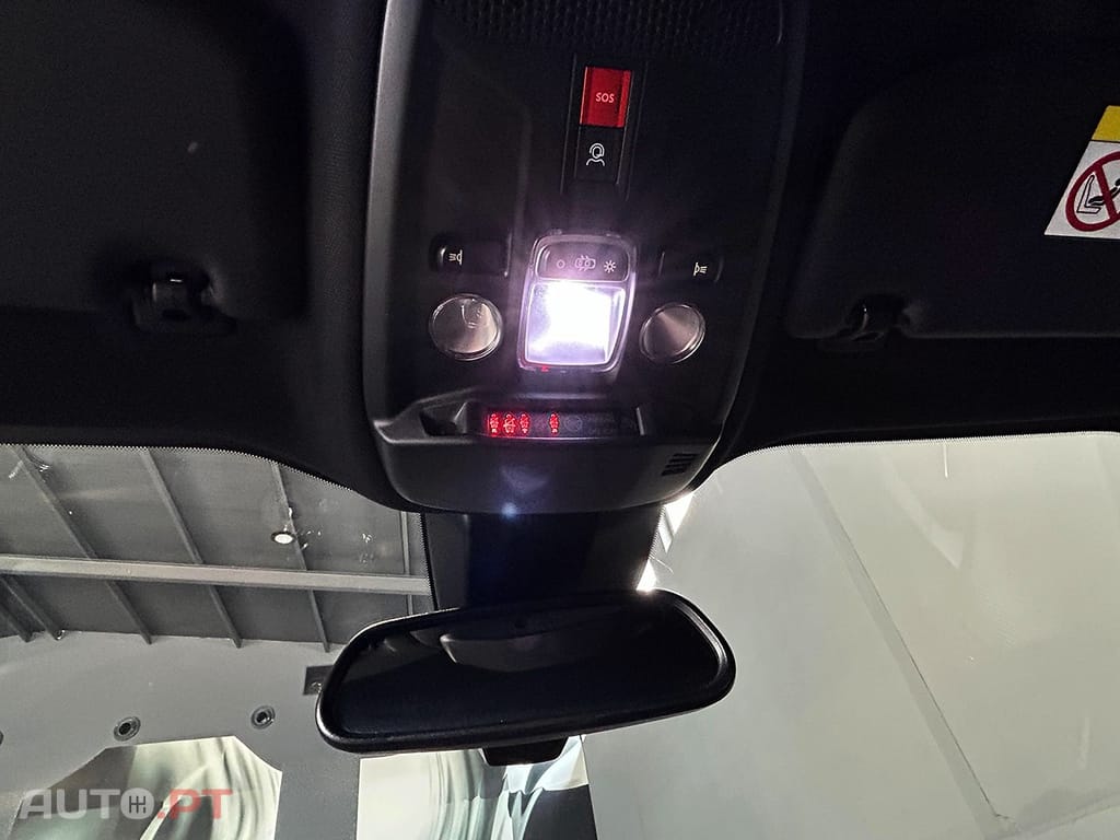 Peugeot 2008 1.2 PureTech Allure