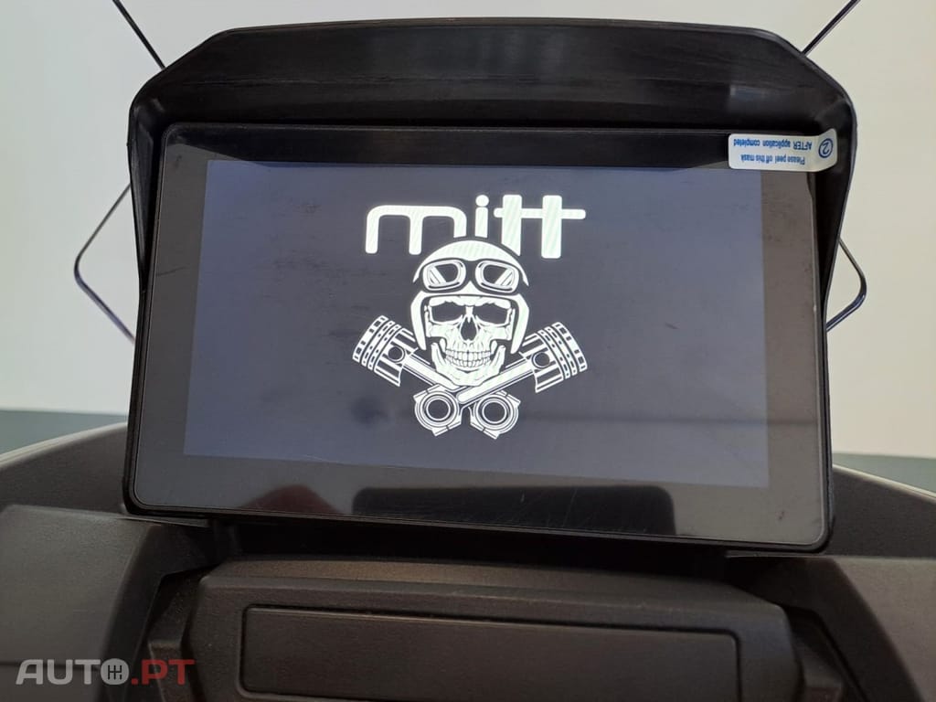 Mitt 125 EXTREME