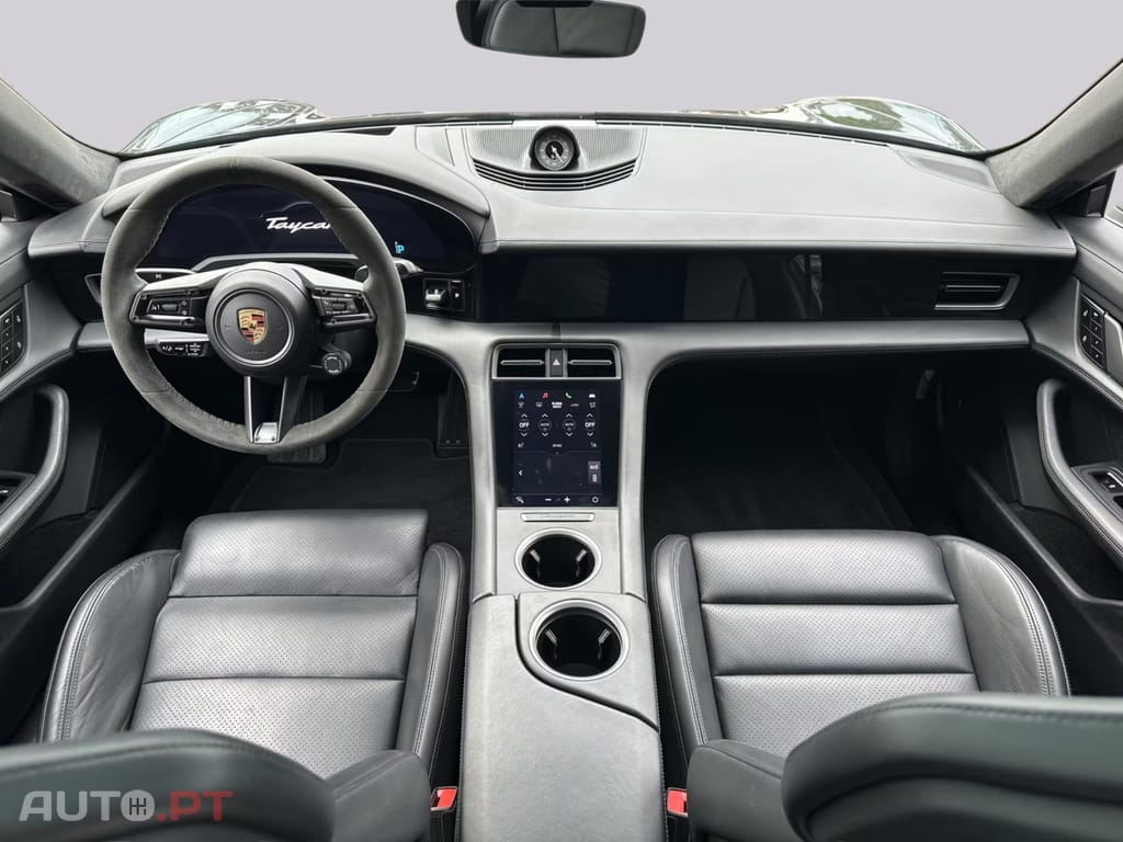 Porsche Taycan GTS I.V.A DEDUTIVEL 