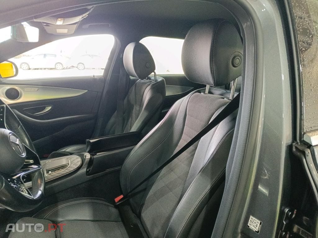 Mercedes-Benz E 300 de Avantgarde