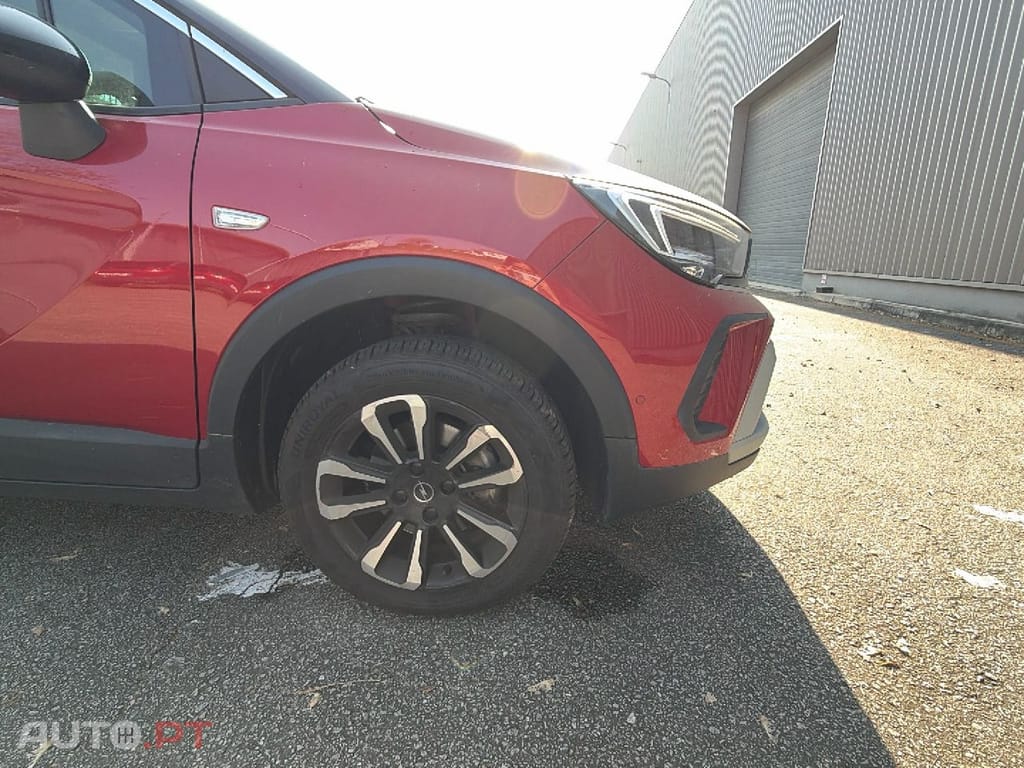 Opel Crossland 1.2 Elegance Pack