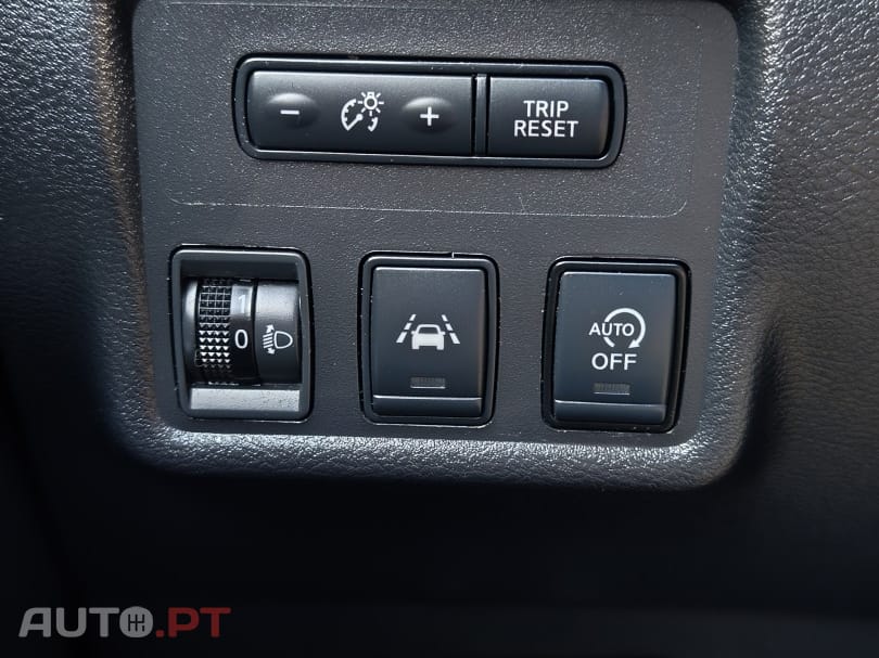 Nissan Micra 0.9 IG-T Tekna S/S — fotografia 9