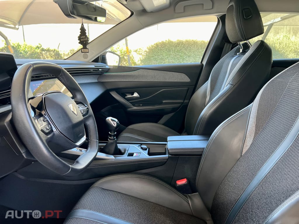 Peugeot 308 1.5 BlueHDi Allure Pack