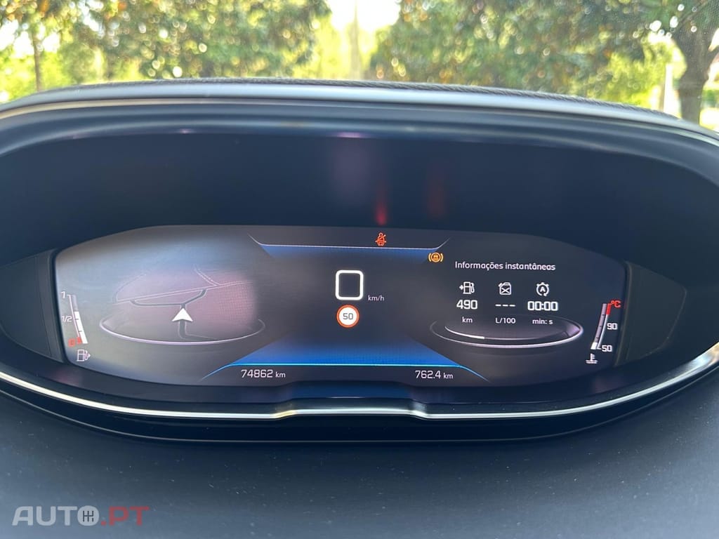 Peugeot 3008 1.5 BlueHDi Active