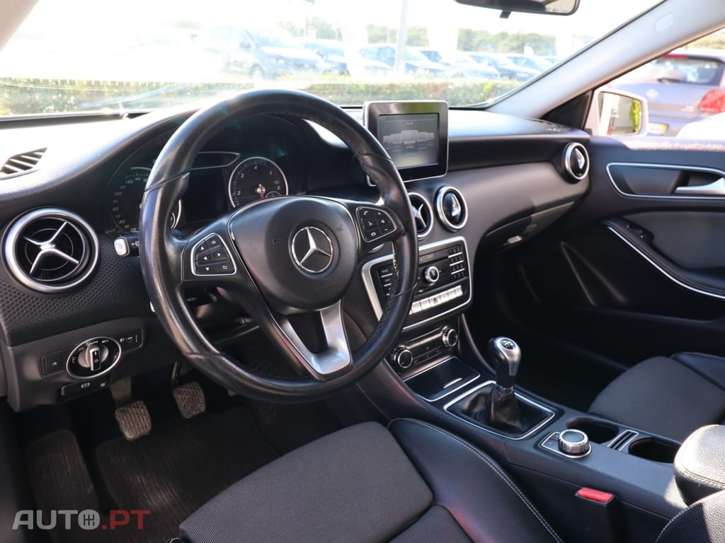 Mercedes-Benz A 180 CDI (BlueEFFICIENCY) Style