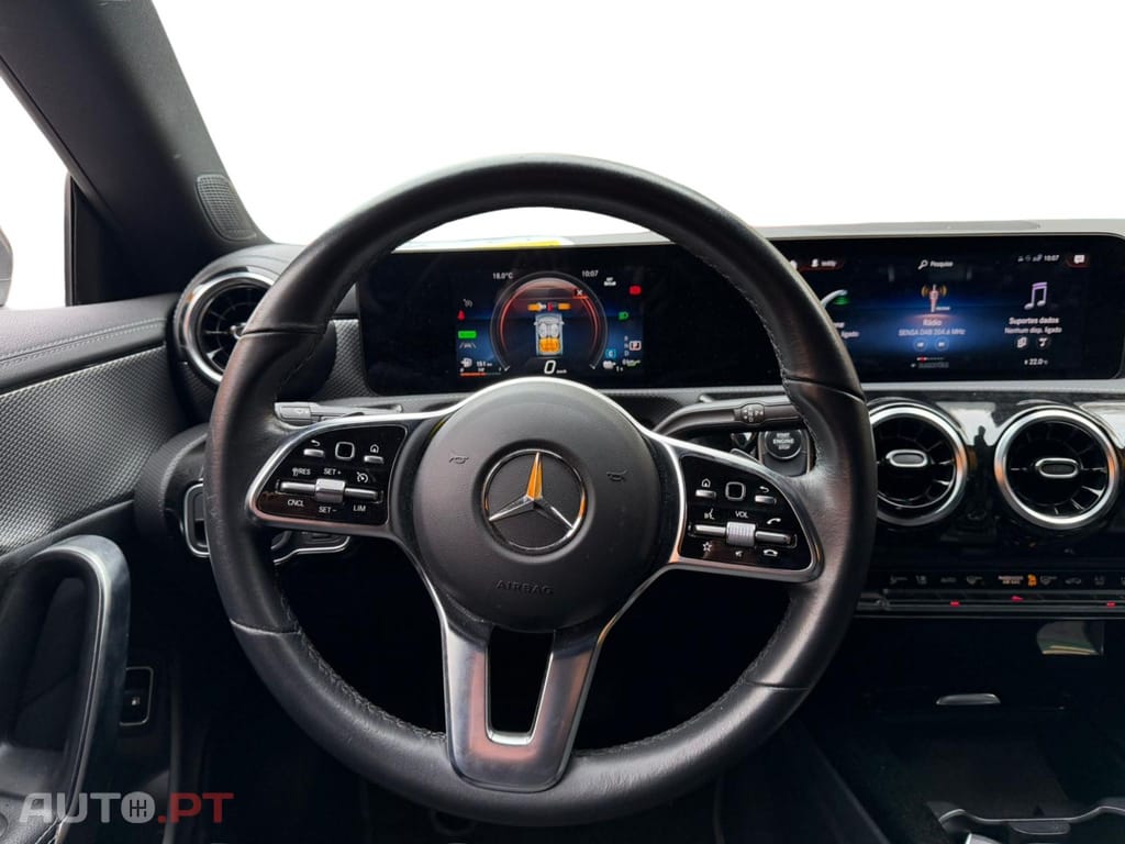 Mercedes-Benz CLA 250 e Progressive