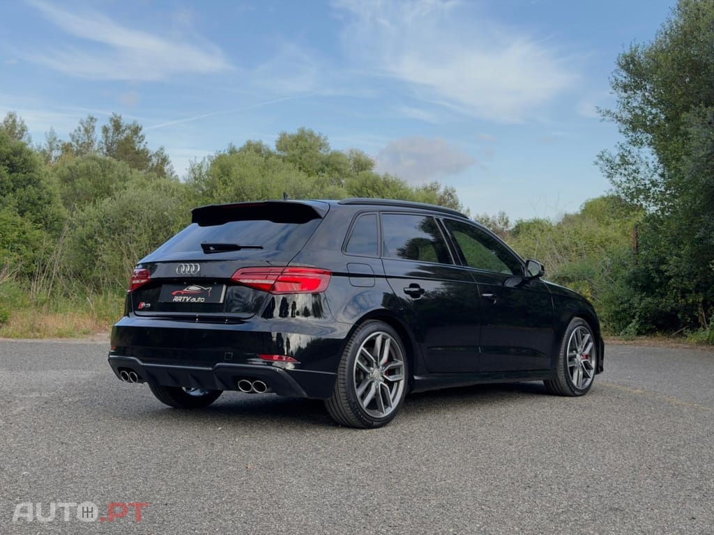 Audi S3 Sportback 2.0 TFSi quattro S tronic