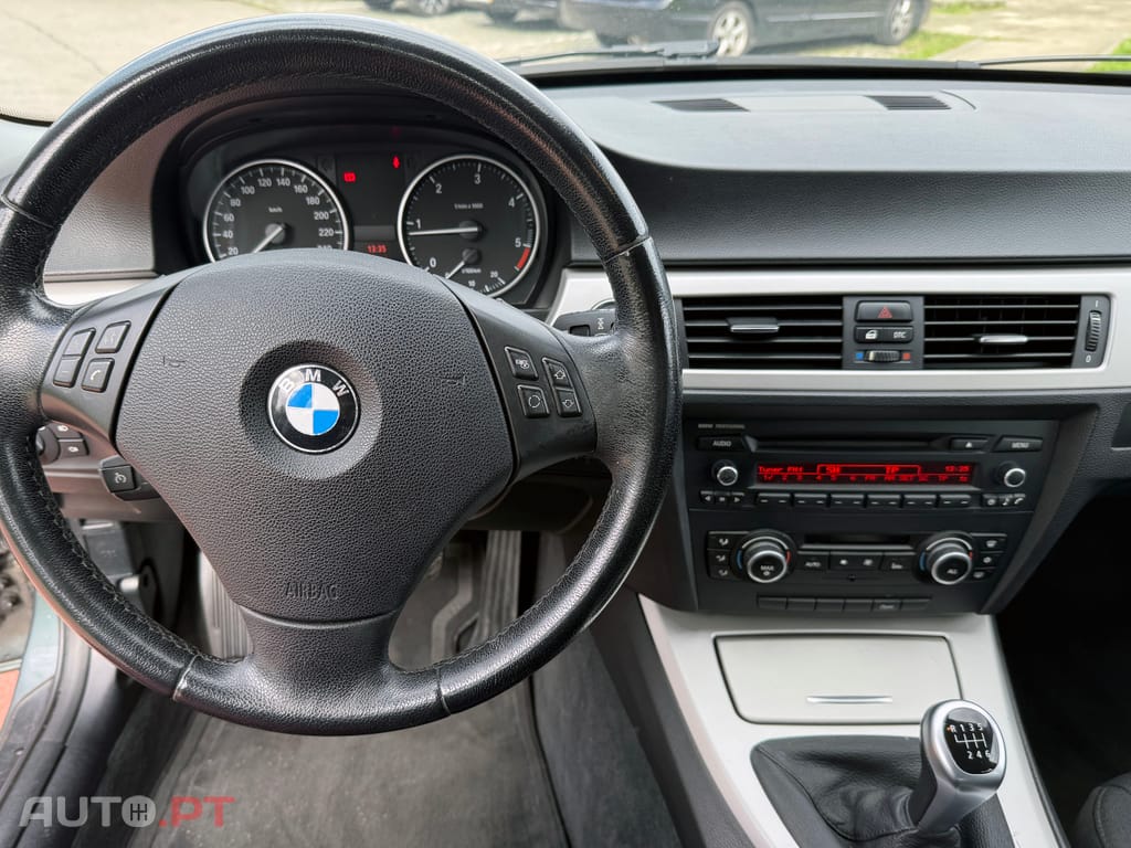 BMW 318 D Touring LCI 190milkm