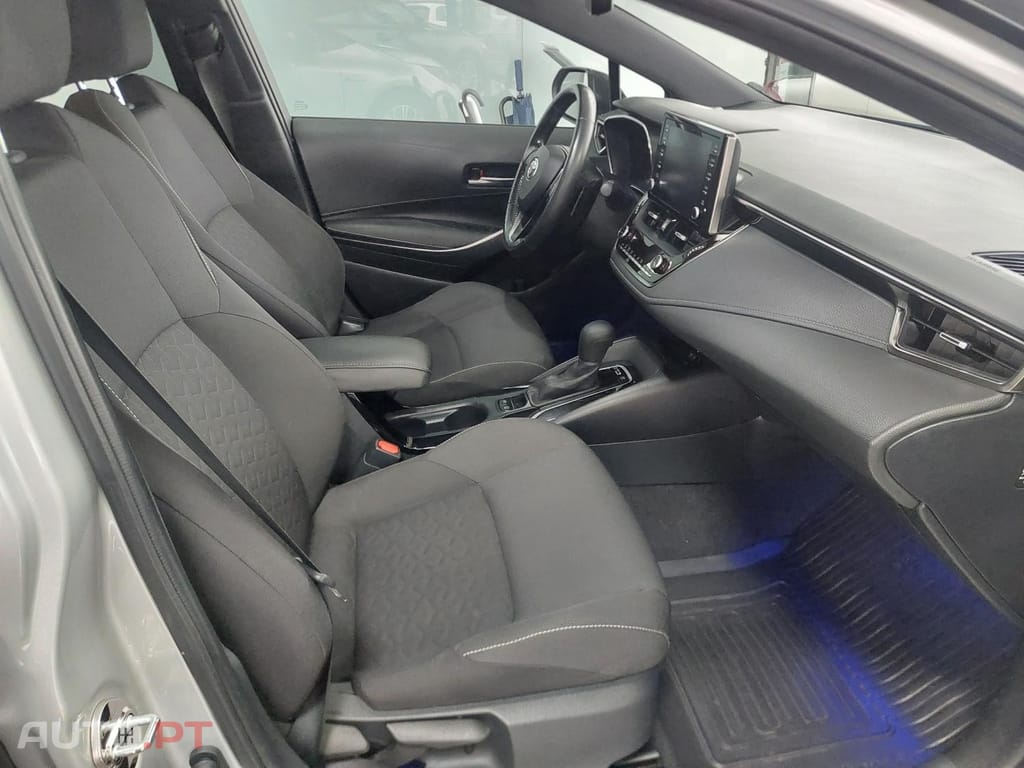 Toyota Corolla 2.0 Hybrid Exclusive