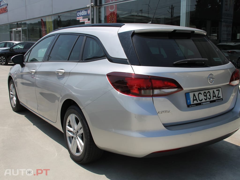 Opel Astra Sports Tourer 1.5 D Elegance