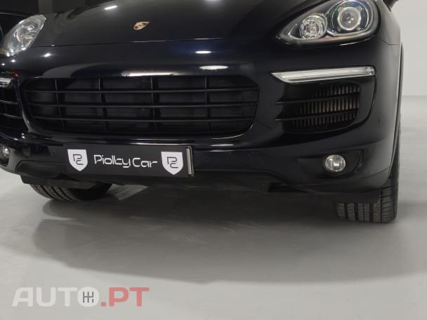 Porsche Cayenne Platinum Edition