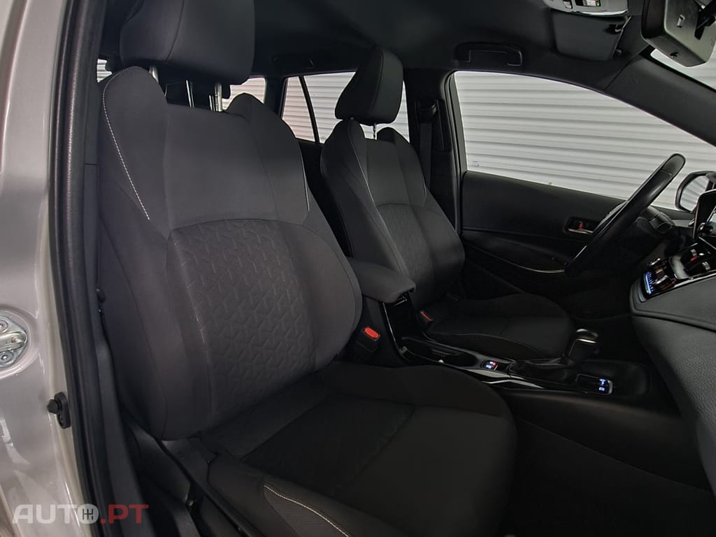 Toyota Corolla Touring Sports 1.8 Hybrid Comfort+P.Sport