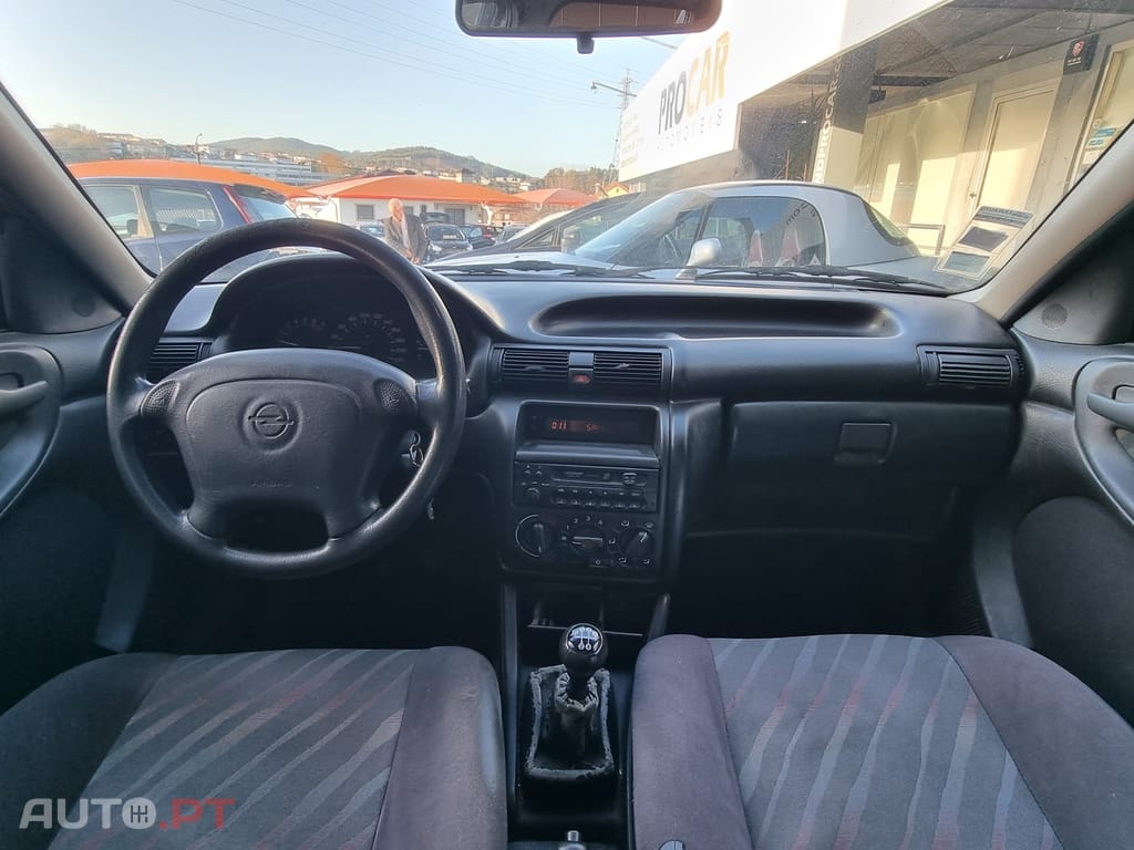 Opel Astra Caravan 1.4i 16V