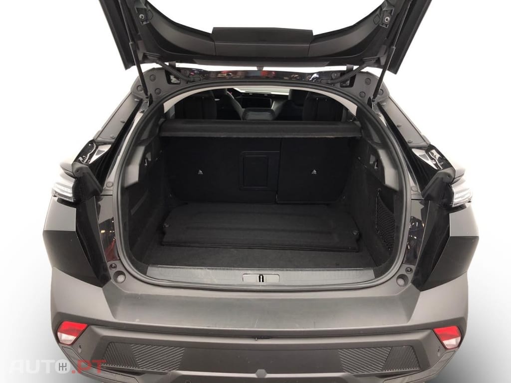 Peugeot 408 Hybrid Allure e-DCS6