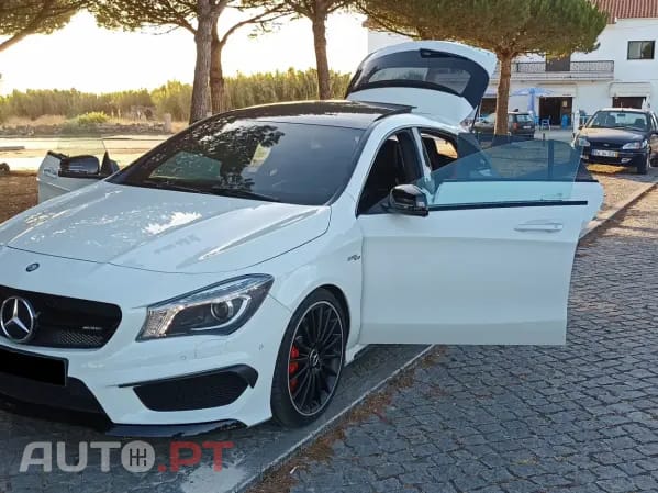 Mercedes-Benz CLA 45 AMG Shooting Brake 4-Matic