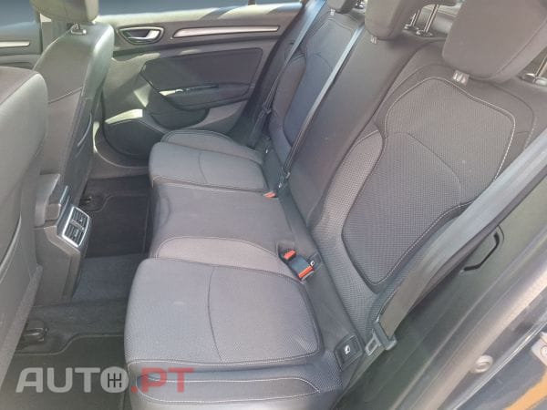 Renault Mégane ST 1.5 Blue dCi 115cv Equilibre EDC