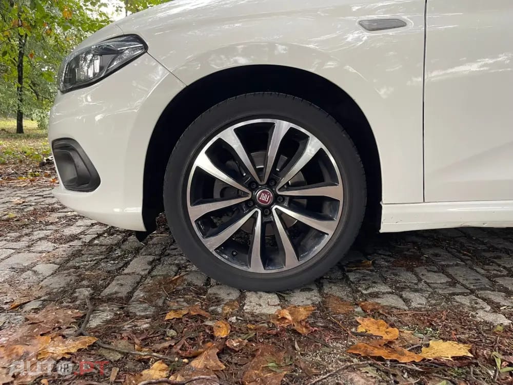 Fiat Tipo 1.6 M-Jet S-Design J18 DCT